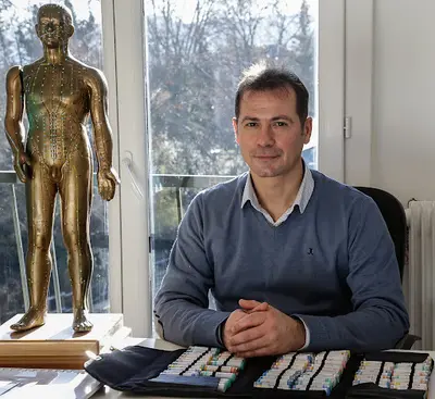 Dr Cédric Andréani Acupuncture Médecine Traditionnelle Chinoise Aix