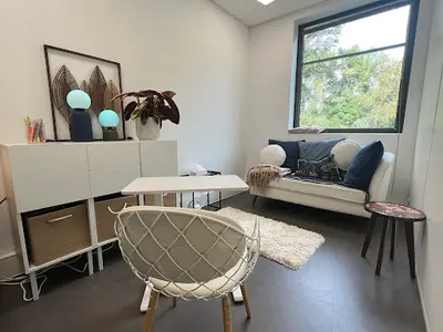 Estelle Zivec – Hypnothérapeute & Coach À Aix-en-provence