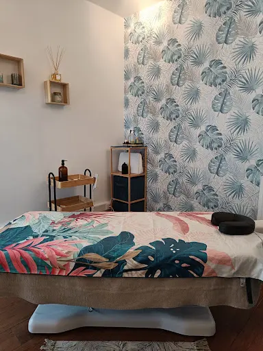 Karen Réflexo - Réflexologue Certifiée - Réflexologie Énergétique Plantaire, Palmaire, Faciale - Massage Bien-être