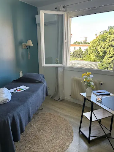Szilvia Boros - Réflexologie, Massage Relaxant, Coaching & Guidance À Alenya, Près de Perpignan