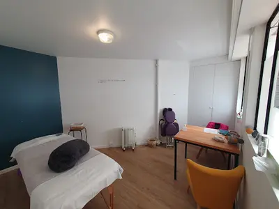 Equilibr & Vous Isabelle Robin Angers Réflexologie et Massage Amma Assis