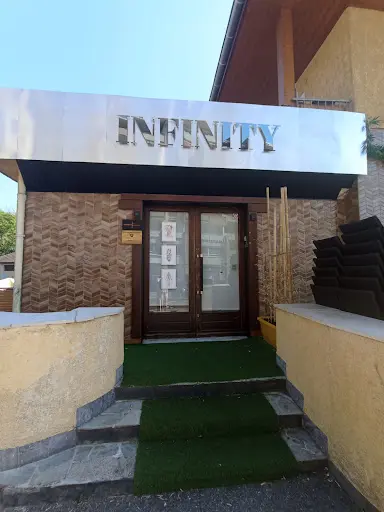 Laure Tochon Infinity
