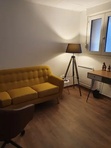 Kafui Houngbeme Hypnose, Transgénérationnel, Energétique, Psycho-praticienne