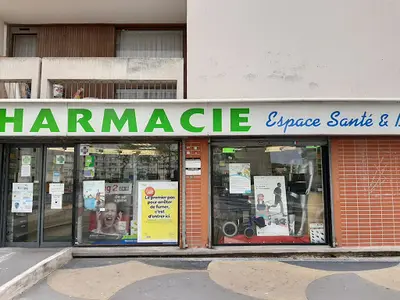 Pharmacie Demanou