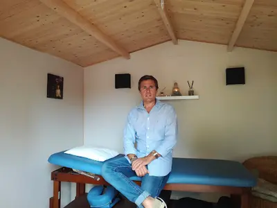 Pascal Magnétiseur, Maître Reiki, Réflexologie Plantaire Thaïlandaise