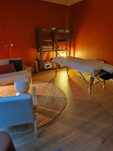 Interlude Holistique [camille Pépin] - Massages Bien-être | Réflexologie | Naturopathie