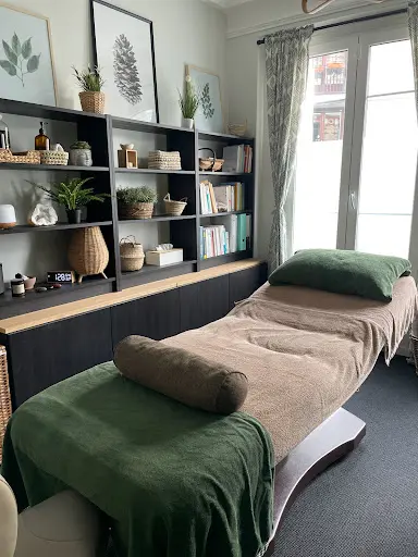 Cabinet Pilaudo, Capucine de Villartay, Réflexologie, Auriculothérapie, Neurofeedback