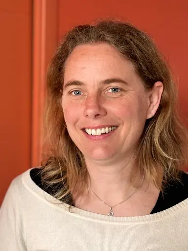 Cécile le Gal - Hypnothérapeute et Consultante en Parentalité