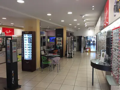 Opticien Aubagne - Optic 2000 - Centre Ville