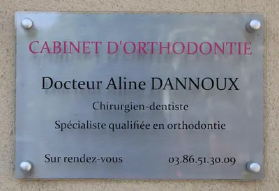 Dr Aline Dannoux