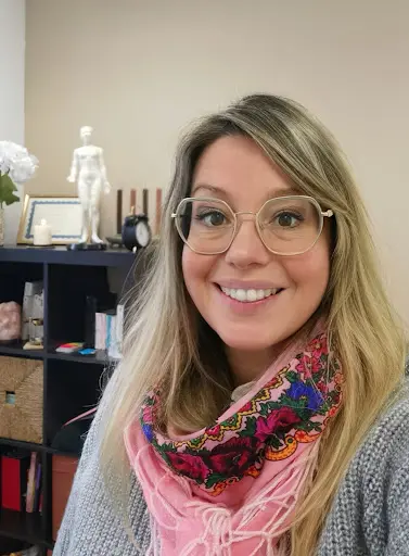 Amandine Caillot - Kinesiologue Certifiée & Psychogénéalogie