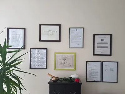 Laurence Rouvière. Sophrologue et Fondatrice de Cohérence Santé® À Béziers. Diplômes d'État. Expertise de Plus de 30 Ans