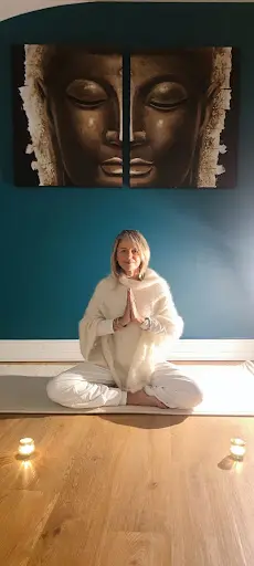 Céline Bodart - Thérapeute Holistique - Reiki -eft- Formations Reiki et Lahochi- Soins Énergétiques Bordeaux