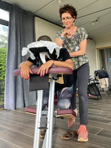 Réflexologie & Massage Amma Assis À Bordeaux - Georgina Glorieux