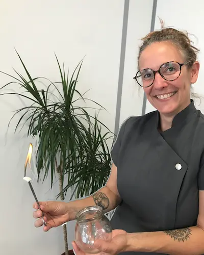 Dr Emmanuelle Almeras – le Koissa – Soins Traditionnels Chinois (bouc Bel Air)