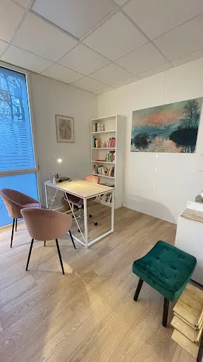 Sophie Hincker Psychothérapeute Art-thérapeute