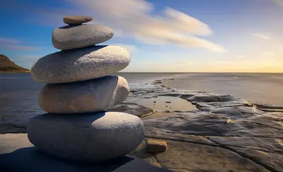 Laurence Contal-sophrologue et Massages du Monde-unmomentjustepourvous!