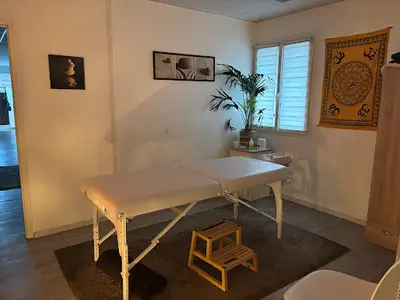 Élyora Brive - Soins Énergétiques