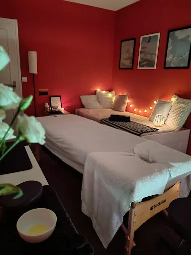 Claudia Cosenza - Reiki & Massages Ayurvédiques