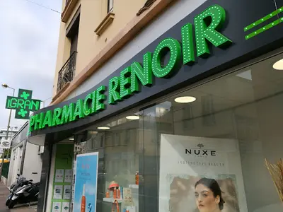 Pharmacie Sagrandi