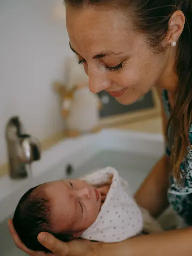 Justine Bernard - Infirmière Puéricultrice et Consultante en Lactation