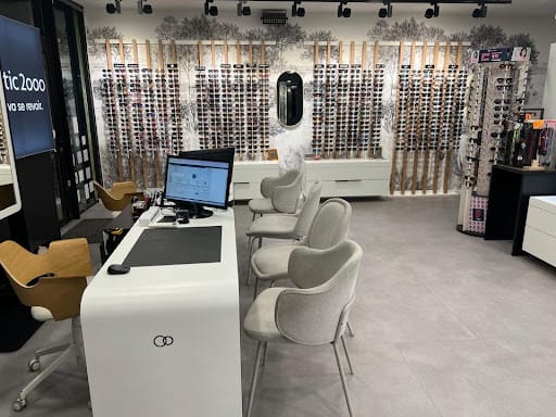 Opticien Callian - Optic 2000 - Lieu-dit Jean-paul