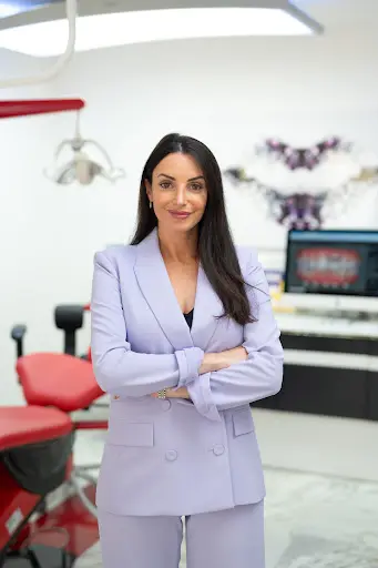 Dr Orthodontie Enfants-adultes, Dr Hayat Meryl Spécialiste - Monaco/cap d'Ail/beausoleil