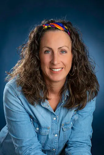 Julia Broquedis Hypnothérapeute - Praticien en Pnl Certifiée