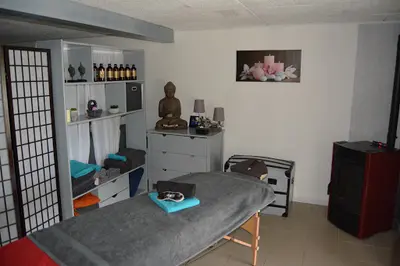 Sandra Six - Ventousotherapie- Massotherapie - Reflexologie
