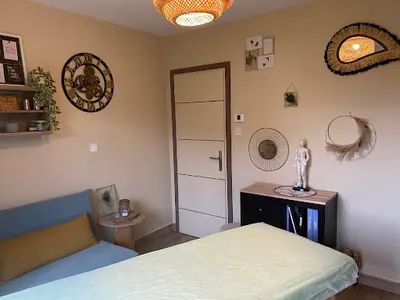 Nath Essence Kinésio - Kinésiologue Certifiée (bien-être, Insomnie, Stress, Anxiété, …)