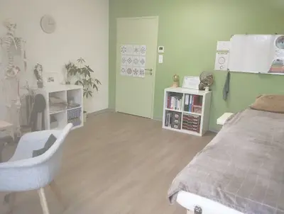 Mathilde Gallerin - Kinésiologie - Niromathé - Massage
