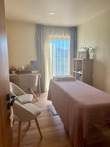 Caroline Cesa - Kinésiologue Certifiée