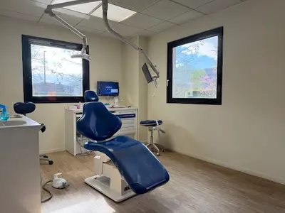 Dr Cabinet de l'Europe - Dr Mir Jordi - du d'Orthopédie Dento-faciale Sorbonne Université