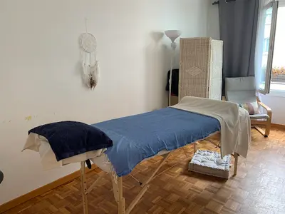 Emilie Polak | Maître Enseignante Reiki - Breathwork - Massage