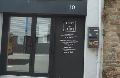 Stéphanie Bonnaventure, Maître Reiki et Sophrologue