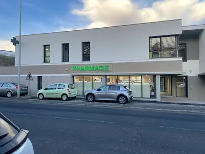 Pharmacie Karinthi