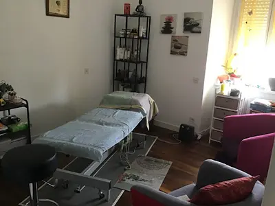 Réflexologie Plantaire Chinoise et Divers Massages
