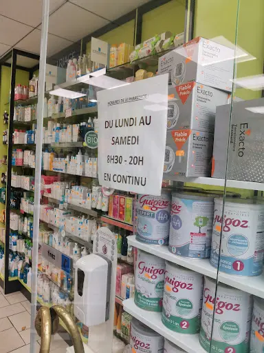 Pharmacie Face A l'Ancienne Mairie