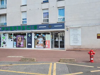 Pharmacie Face A l'Hopital
