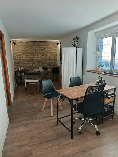 Ghessane Yalouz - Amasa Zen - Magnétiseur & Massage / Secteur Besançon, Gray, Dijon.