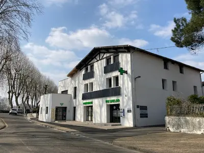 Pharmacie Doassans Cazaban