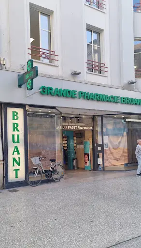 Grande Pharmacie de Bruant
