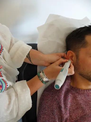 Auriculothérapie Laser & Naturopathie / Stress, Douleurs, Sommeil, Tabac, Poids