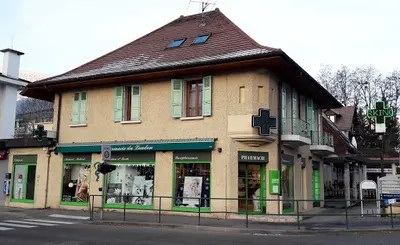 Pharmacie du Laudon