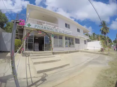 Pharmacie des Badamiers