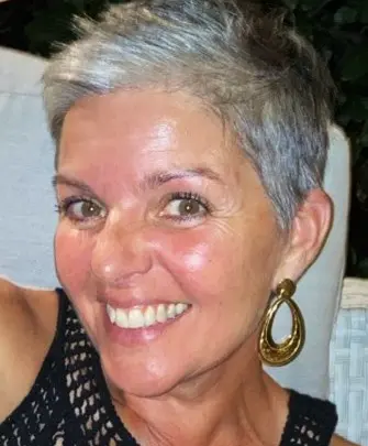 Alexandra Dréano. Séjours, Stage Bien-être et Retraite Spirituelle. Hypnose et Constellation Familiale.