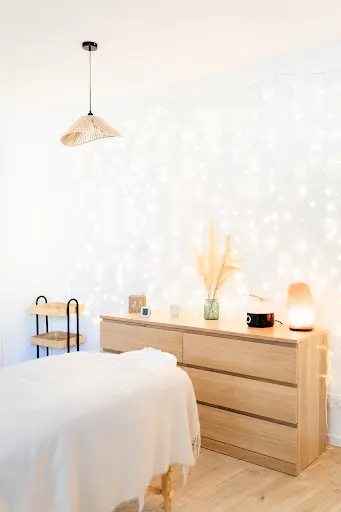 Fleur de Lune- Énergéticienne, Massages & Drainage Lymphatique Brésilien