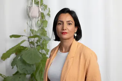 Elise Benia I Thérapeute & Coach Certifiée I Kinésiologie I Approche Holistique