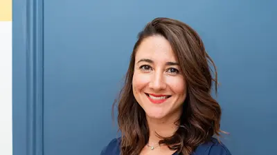 Dr Laura Azogui