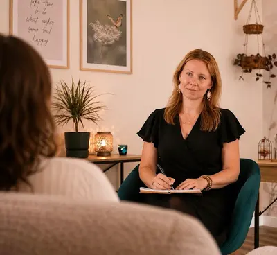 Reconnexion À Soi – Hypnose & Emdr Poitiers - Laetitia Sergeant